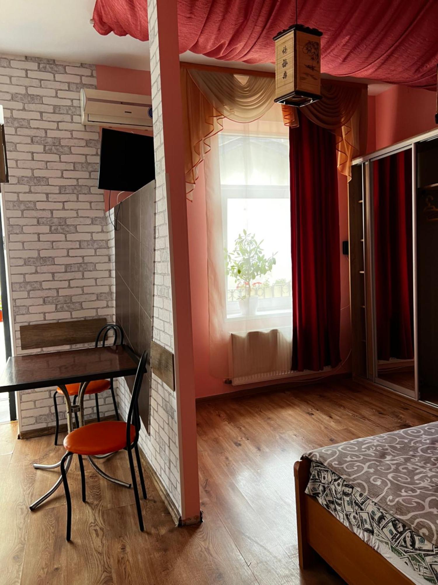 35котлярська Apartment *